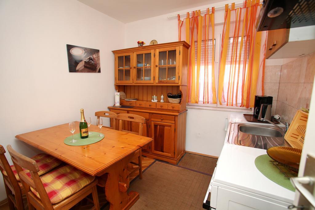 Apartments Jasmin トロギール エクステリア 写真
